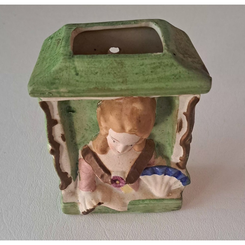 Vintage Bisque Wall Pocket Victorian Woman in Window Occupied Japan - Picture 8 of 10